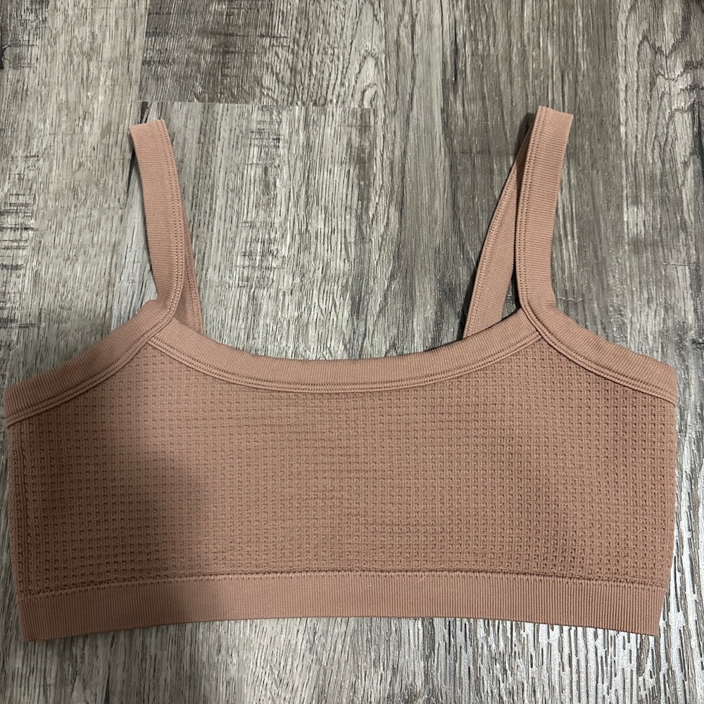Garage bra top